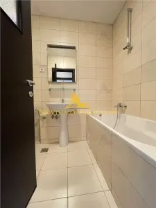 NOVISIMO-IMOBILIARE: GARSONIERA DE INCH. IN BLOC NOU IN ZONA NORD - foto 10