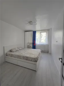 5 min Metrou OBOR, renovat, mobilat si utilat - Bucuresti