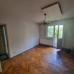 Apartament cu 3 camerela etaj 1 zona Scriitorilor, bdul Alexandru Vlahuta, Brasov - Brasov