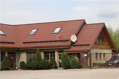 constructii si teren  intravilan18.000 mp - Brasov