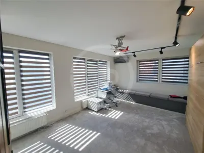 Casa individuala, Ultrafinisata, situata in cartierul Andrei Muresanu! - foto 10