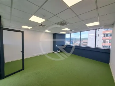Spatiu pentru birouri, 430 mp utili, situat in zona Centrala! - foto 5