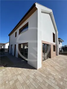 Casa Individuala situata in Chinteni! - foto 8