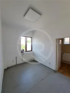 Casa individuala, 224 mp utili, situata in zona Semicentrala! - foto 14