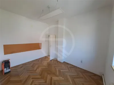 Casa individuala, 224 mp utili, situata in zona Semicentrala! - foto 10