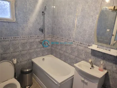 Royal Imobiliare - Inchiriere Vila zona Republicii - foto 12