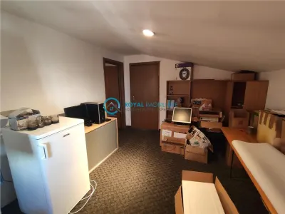 Royal Imobiliare- Vanzare vila 14 camere, zona Cina - foto 19