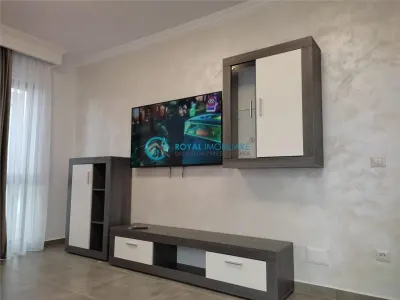 Royal Imobiliare - Inchiriere Apartament modern 3 camere zona Albert - Ploiesti