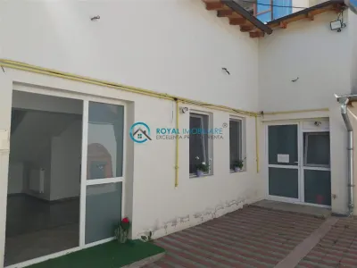 Royal Imobiliare-Inchiriere Spatiu Birouri Zona Centrala - foto 2