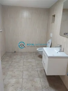 Royal Imobiliare-Inchiriere Spatiu Birouri Zona Centrala - foto 13