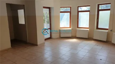 ROYAL IMOBILIARE- Vanzare spatiu birouri zona Cantacuzino - Ploiesti