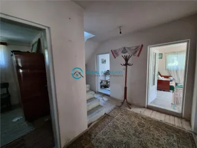 Royal Imobiliare - Vanzare Vila zona Blejoi - foto 5