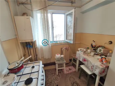 Royal Imobiliare - Vanzare Apartament zona Mihai Bravu - foto 13