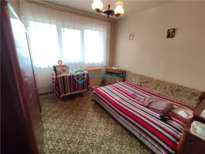 Royal Imobiliare - Vanzare Apartament zona Mihai Bravu - foto 7