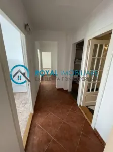 Royal Imobiliare - Vanzare Apartament zona Democratiei - foto 5
