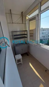 Royal Imobiliare - Inchiriere apartament 3 camere zona Malu Rosu - foto 20