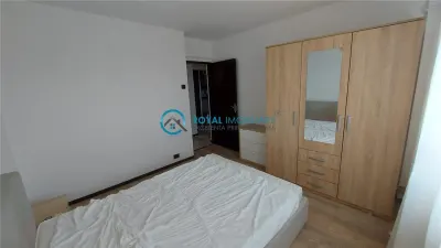 Royal Imobiliare - Inchiriere apartament 3 camere zona Malu Rosu - foto 5