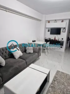 Royal Imobiliare - Vanzare apartament 3 camere zona Mihai Bravu - Ploiesti