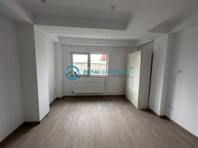 Royal Imobiliare - Vanzare Apartament bloc nou zona Democratiei - foto 4