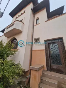 Royal Imobiliare-Inchiriere Vila Zona Centrala - Ploiesti