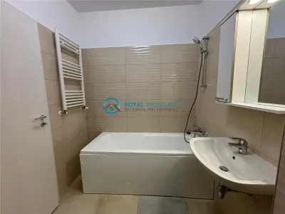 Royal Imobiliare-Vanzare Apartament 2 Camere Zona Albert - foto 8