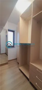 Royal Imobiliare-Inchiriere Apartament 3 Camere Zona Albert - foto 13
