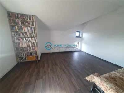 Royal Imobiliare-Vanzare Vila-zona Nord - foto 14