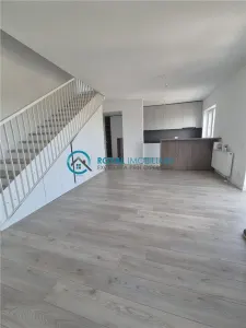 Royal Imobiliare - Vanzare apartament 3 camere tip duplex - Ploiesti