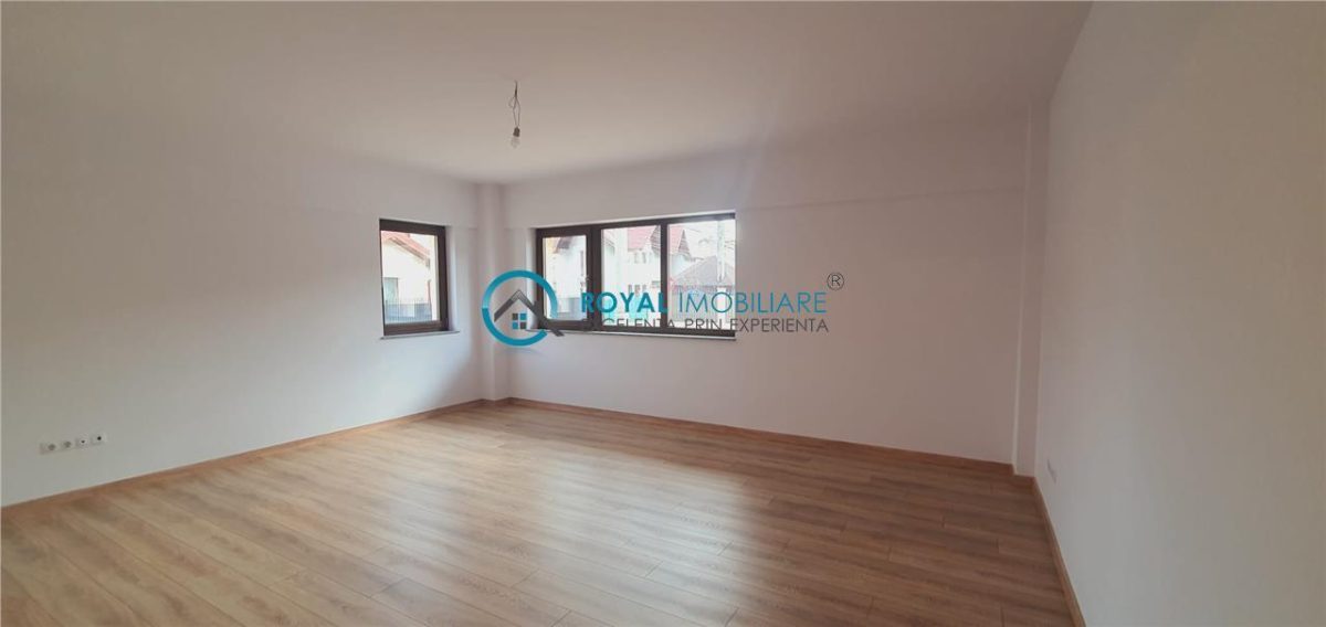 Royal Imobiliare-Vanzare Apartament 3 Camere Zona Albert - Ploiesti