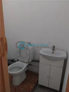 Royal Imobiliare-Inchiriere Spatiu Comercial Zona Nord - foto 11