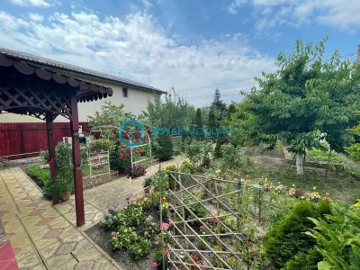 Royal Imobiliare  - Vanzare Vila zona Bereasca - foto 2
