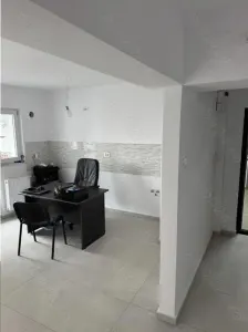 Royal Imobiliare - Inchiriere apartament 2 camere zona Gheorghe Doja - foto 3