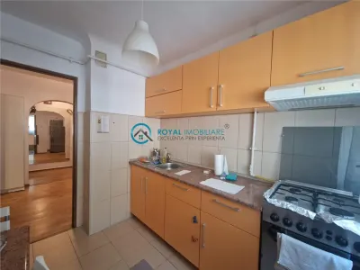 Royal Imobiliare - Inchiriere apartament zona Vest - foto 12