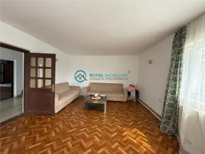 Royal Imobiliare - Vanzare Vila zona Paulesti - foto 2