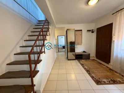 Royal Imobiliare - Vanzare vila zona Cioceanu - foto 16