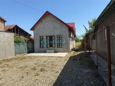 Royal Imobiliare - Vanzare Casa zona Barcanesti - Barcanesti