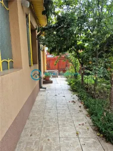 Royal Imobiliare - Vanzare Vila 6 camere zona Gheorghe Doja - foto 2