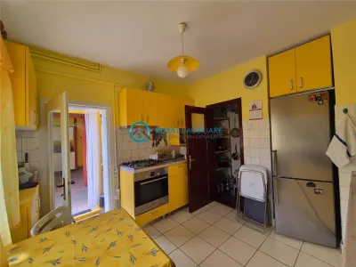 Royal Imobiliare - Vanzare Vila 6 camere zona Gheorghe Doja - foto 15
