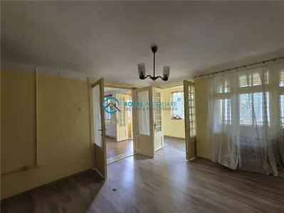 Royal Imobiliare - Vanzare Vila 6 camere zona Gheorghe Doja - foto 5