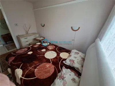 Royal Imobiliare - Vanzare apartament 3 camere zona Paltinis - foto 2