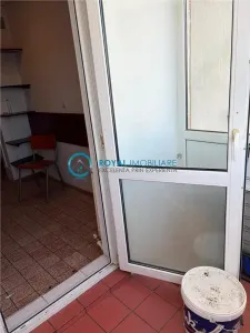 Royal Imobiliare - Vanzare apartament 2 camere zona 9 Mai - foto 8