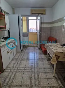 Royal Imobiliare - Vanzare apartament 2 camere zona B-dul Bucuresti - foto 4