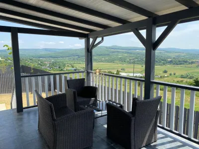 Casa pe parter  4 camere Bucium Barnova doar 120000 euro! Mutare imediata! - foto 2