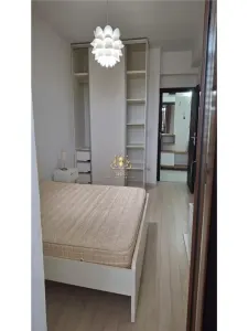 Apartament 2 camere Tatarasi linga statie de tramvai. ! Liber. - Iasi