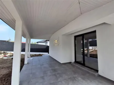 Casa de LUX construita si finisata impecabil!  Demisol-4 camere -3 bai- Bucium VisaniMUTARE IMEDIATA! - foto 6