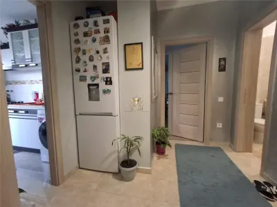 Apartament 2 camere decomandat cu 2 balcoane Visani ! - Iasi