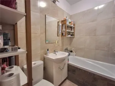 Apartament 2 camere decomandat cu 2 balcoane Visani ! - foto 9