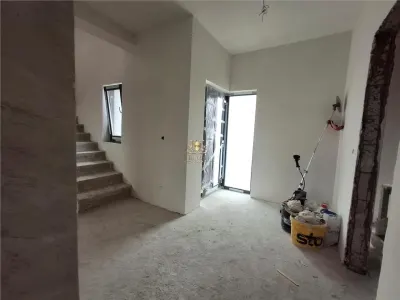 Casa eleganta 4 camere cu 500mp teren.Bucium Visani.Finalizare rapida! - foto 4