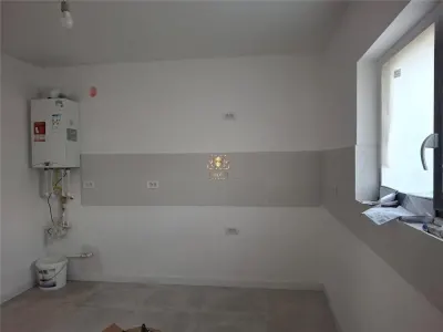 Casa 4 camere si 3 balcoane  460m teren Visani ! - foto 11