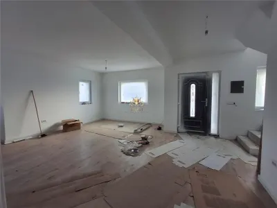 Casa 4 camere si 3 balcoane  460m teren Visani ! - foto 14